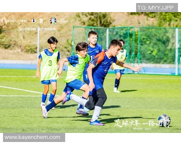 佰喜足球引领新潮流助力青少年成长与足球梦想的实现